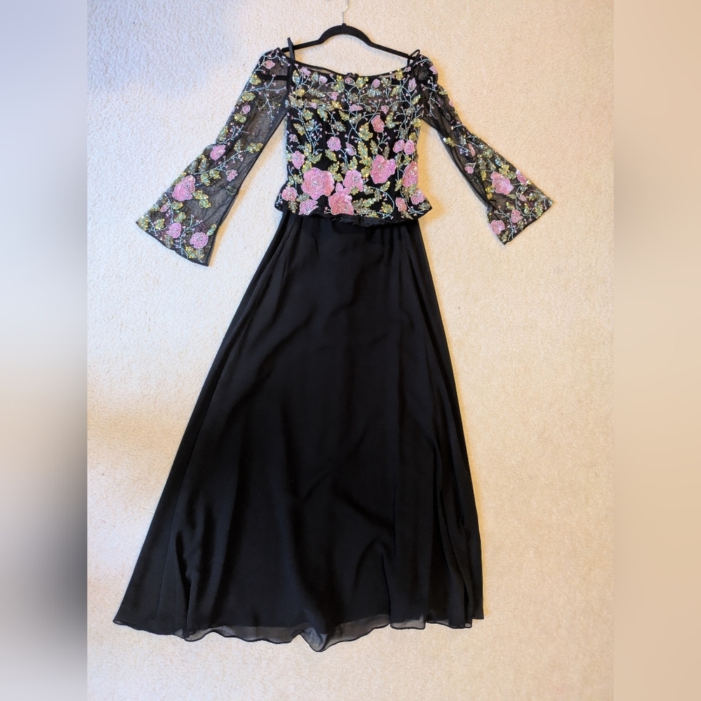 Cassandra Stone 8 Beaded Dress